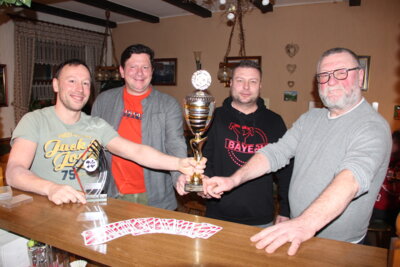 Zu den erfolgreichen Skatern gehören (von links): Pierre Hofmann, Markus Süßenguth, Sven Schrepel und Gerd Grimm.